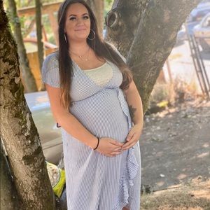 Maternity dress striped